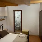 Kamaraton B&B