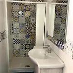Kamaraton 3*
