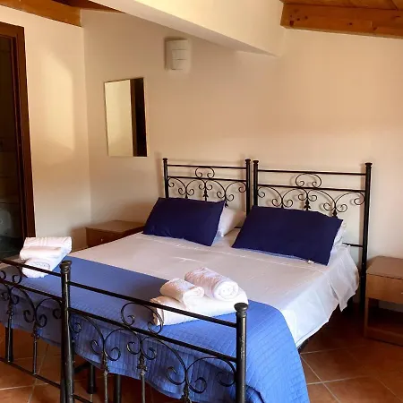 Bed & Breakfast Kamaraton