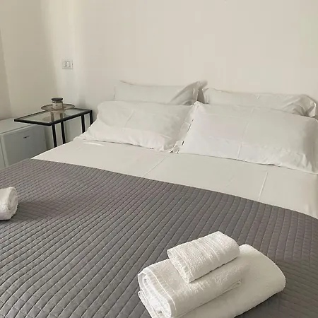 Kamaraton Acomodação com café da manhã  Marina di Camerota