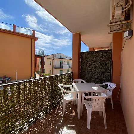 Kamaraton Bed and breakfast 3*